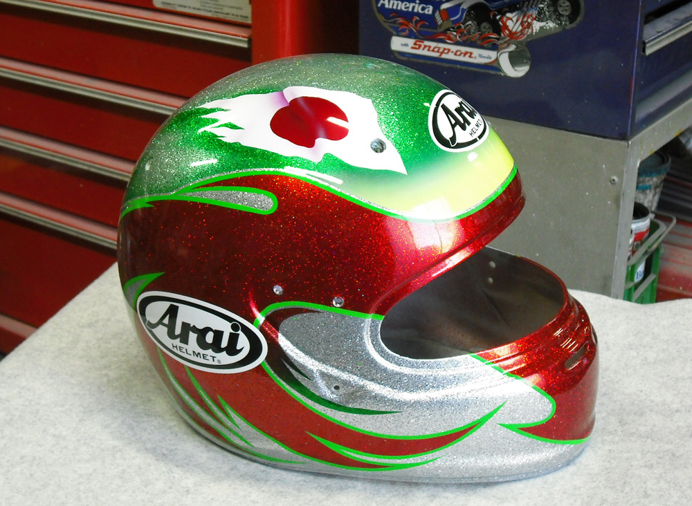 佐々木大樹選手用のArai GP-6 をペイントした。GT用だよ。_d0130115_18461760.jpg