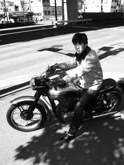 5COLORS「君はなんでそのバイクに乗ってるの?」#81_f0203027_10274724.jpg