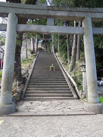 熱海　伊豆山神社とニューさがみや_b0287088_169584.jpg