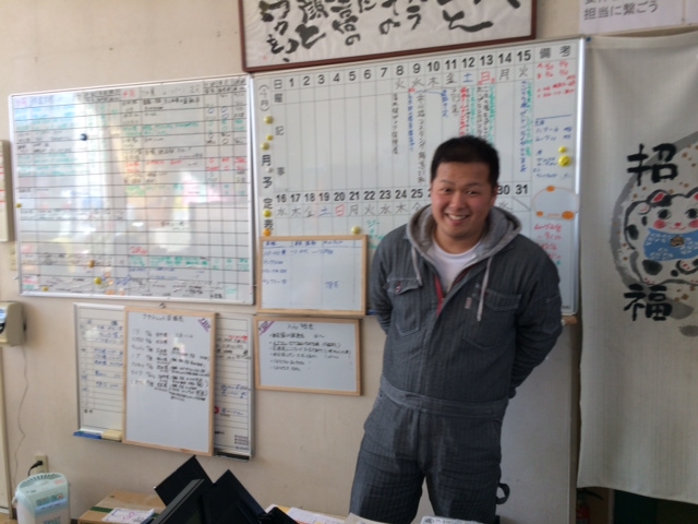 キンブロ!!ランクル アルファード ハマー_b0127002_20131772.jpg