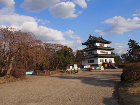 ロトウザクラとさくらまつり準備：弘前公園*2014.04.11_b0147224_22114299.jpg