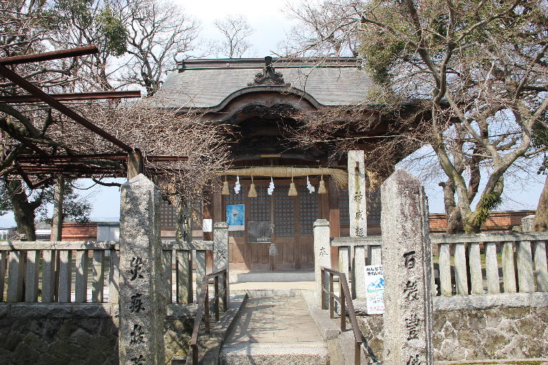 【天道神社】　源満仲が大将陣で天照大神に戦勝を祈願_c0011649_11371168.jpg