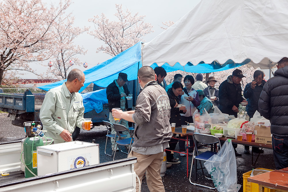 2014年春。阿波の土柱で中野建築のお花見!_a0163962_8225682.jpg