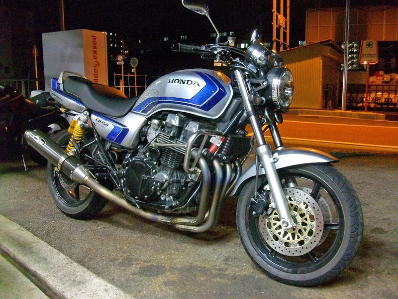 CB750（RC42）の前後サスペンションの仕様変更完了♪（Part3）_c0086965_2315258.jpg