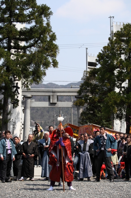 若狭　宇波西まつり　その１「王の舞」_c0196076_2575540.jpg