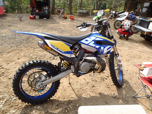c0223419_2295160.jpg