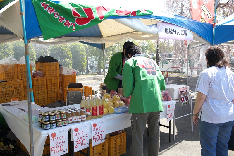 道の駅川口あんぎょうイベント・『ほたかや』出店　［焼まんじゅう２６７串目］_a0243720_19001897.jpg