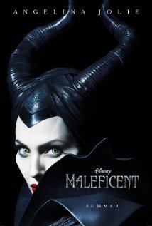 【アンジェリーナ・ジョリーの「マレフィセントMaleficent」とエル・ファニング】_b0009849_2029189.jpg