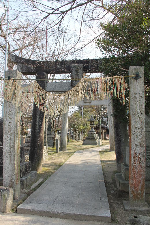 【老松神社】 　オオクニヌシとスクナビコナが逗留した地_c0011649_0352373.jpg