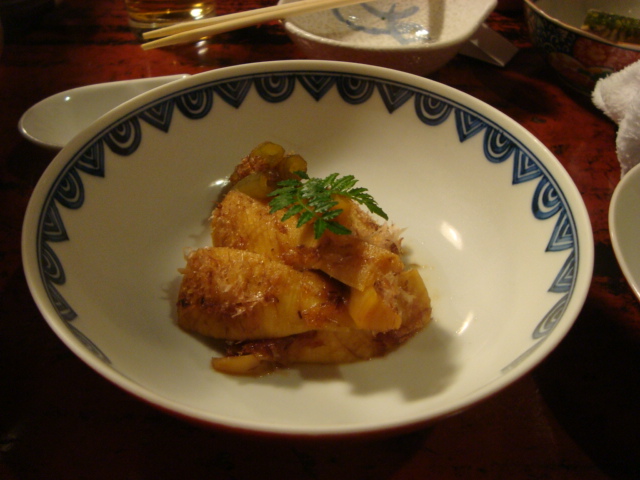 神田「あんこう鍋 いせ源」へ行く。_f0232060_1639201.jpg