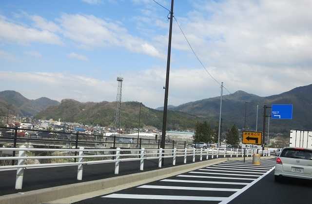 開通した、国道2号線東広島バイパス・中野ＩＣ～瀬野西ＩＣを走る　その3_b0095061_13193790.jpg