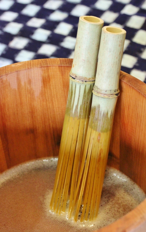 稲武桶茶専用茶筅_b0220318_21355392.jpg