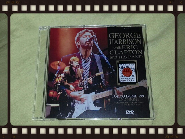 GEORGE HARRISON & ERIC CLAPTON / FRONT ROW_b0042308_02162.jpg