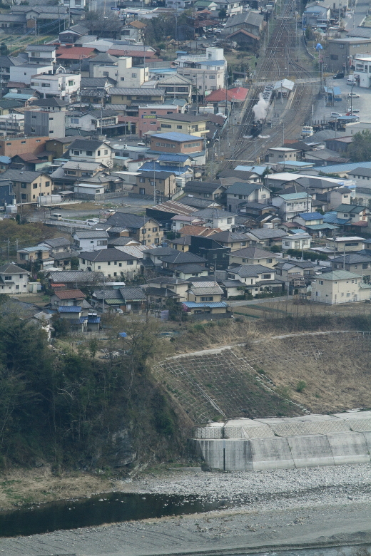 皆野を12分延発した昨日のパレオ　- 2014年春・秩父 - _b0190710_23334372.jpg