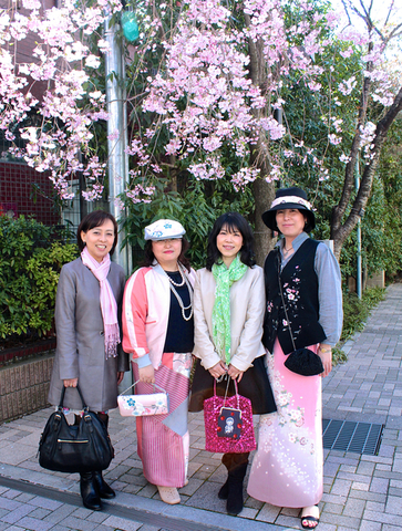 f0170519_1242843.jpg