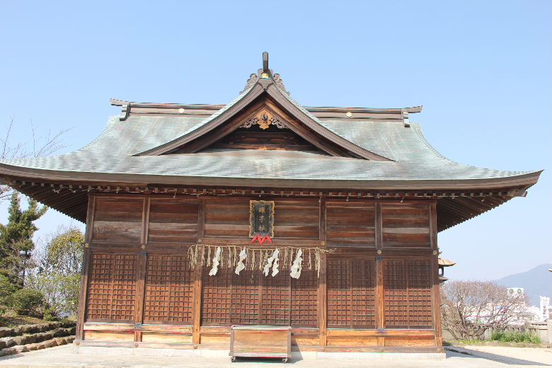 【多賀神社】　伊邪那岐大神・伊邪那美大神の二神を祀る_c0011649_16354362.jpg