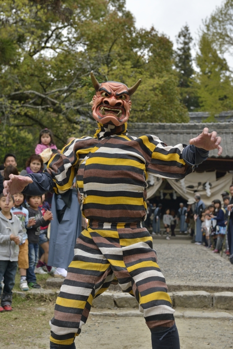 豊橋賀茂神社　葵祭（2）_a0109257_1493137.jpg