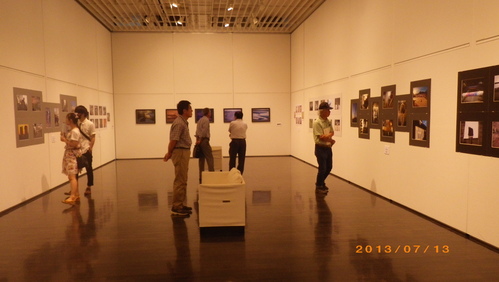 写真展へ_e0290580_2242476.jpg