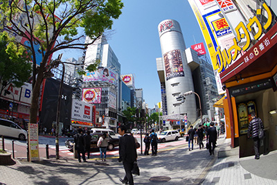 4月15日（火）の渋谷109前交差点_b0056983_1110798.jpg