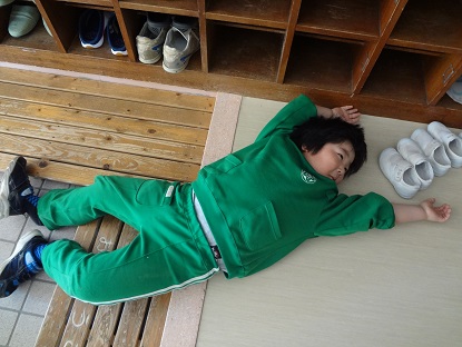 お散歩へ_c0212598_16493012.jpg
