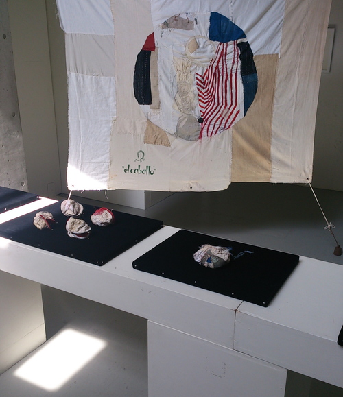 沖潤子展「赤」_a0068339_18154053.jpg
