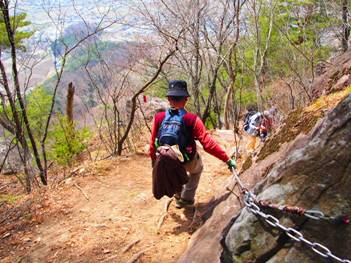 初めての尼厳山トレッキング。_f0320754_948114.jpg