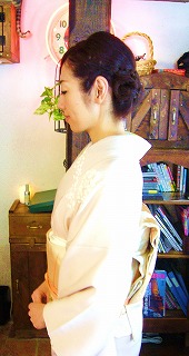 入学式ママの着物姿_a0123703_9533648.jpg