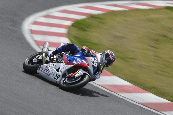 SUZUKA  2&4 RACE  2014　【JSB1000 公式予選】_f0253927_047443.jpg