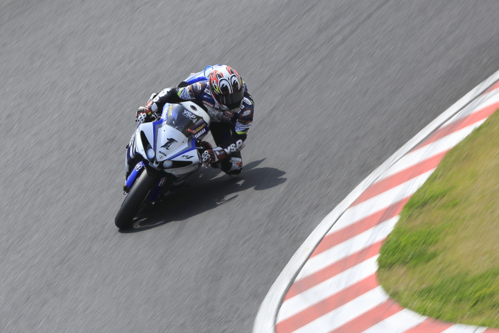 SUZUKA  2&4 RACE  2014　【JSB1000 公式予選】_f0253927_0474851.jpg