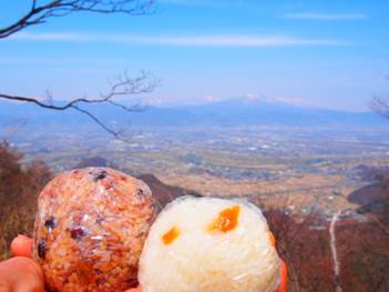 初めての尼厳山トレッキング。_f0320754_10242322.jpg