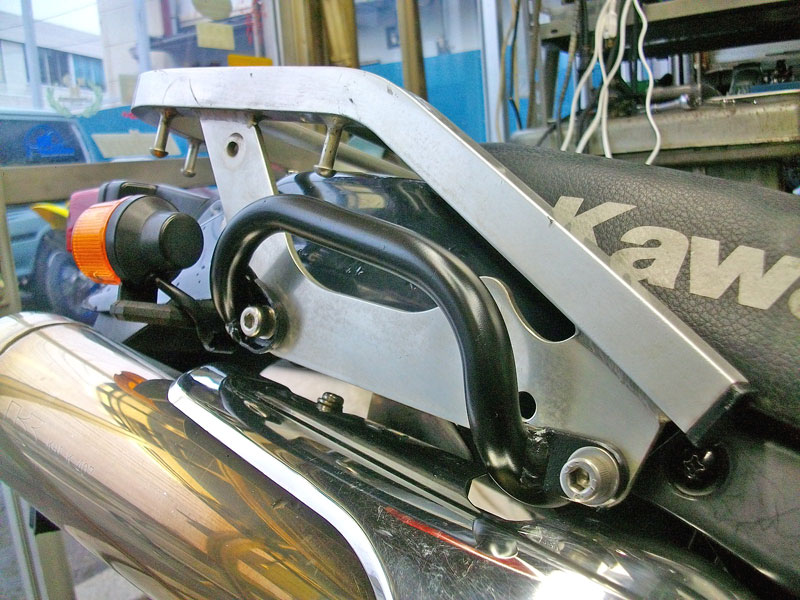 Sら田サン号 スーパーシェルパのリアキャリアを加工装着＆メンテ