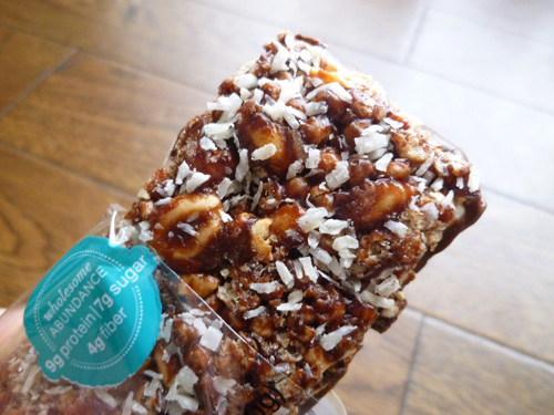 think Thin CRUNCH coconut chocolate mixed nut_c0152767_22142644.jpg