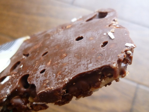 think Thin CRUNCH coconut chocolate mixed nut_c0152767_221701.jpg