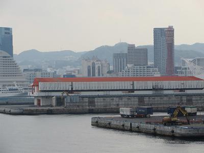 神戸港新港第二突堤も上屋解体 神戸トピックス 神戸港新港第二突堤も上屋解体 神戸トピックス
