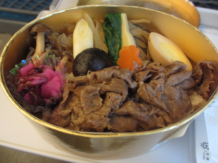 人形町今半の「すき焼き弁当」_c0212604_5271360.jpg