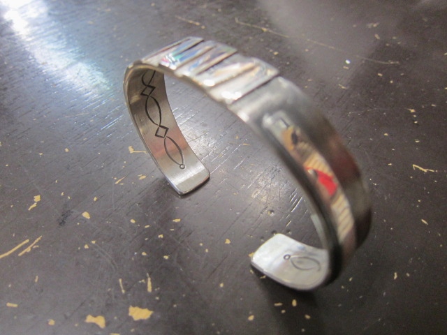 Michael Roanhorse etc.. TOP ARTIST モノ SILVER BANGLE!★!_d0152280_14315126.jpg