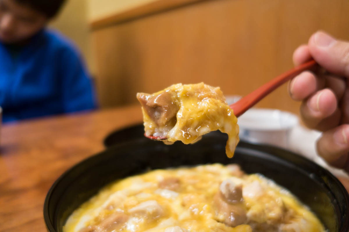 一子相伝 秘伝の味 元祖親子丼 人形町 玉ひで 海辺でひとりごと