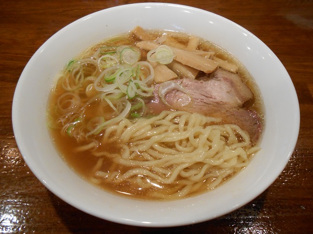 麺　一直　　王道には王道の意味がある　スタンダードになって生き残ってきたもの_b0219835_12112145.jpg