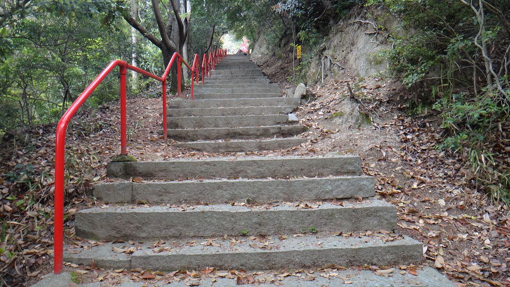 妙見山　（妙見宮）　稲積山　（高屋神社）　寛永通宝　（巨大な砂絵）_b0124306_22523493.jpg