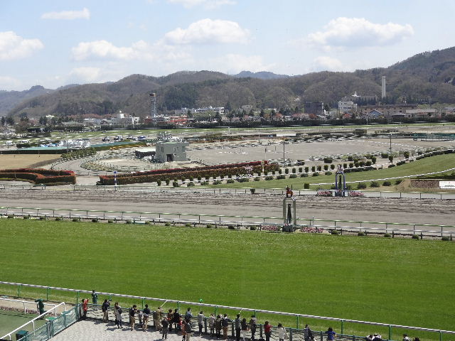 福島競馬を楽しむ_c0141223_21164590.jpg