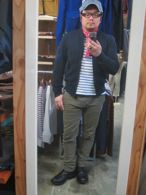 絶大なる人気定番の1本! KHAKI SLIM PANTS 。。。By NUDIE JEANS_d0152280_16383930.jpg
