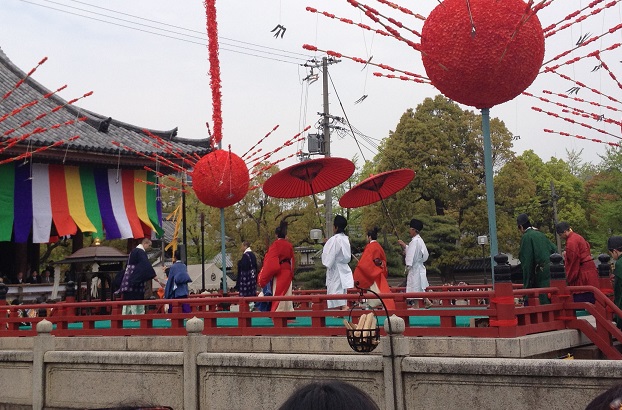 四天王寺「聖霊会舞楽大法要」_c0145449_19171425.jpg