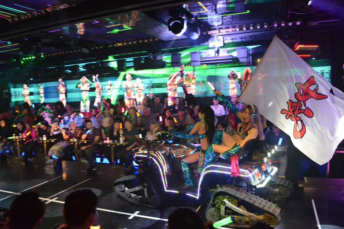 ロボットレストラン画像robot restaurant tokyo_e0171573_111725.jpg