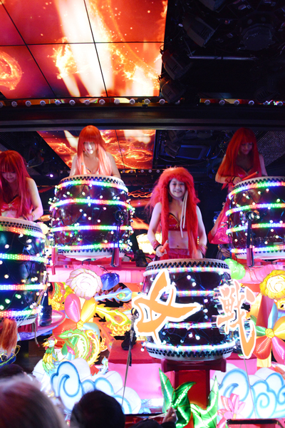 ロボットレストラン画像robot restaurant tokyo_e0171573_125347.jpg