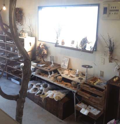 桑原典子さんx平井かずみさん の ピッチャー入荷しました_a0251920_14222185.gif
