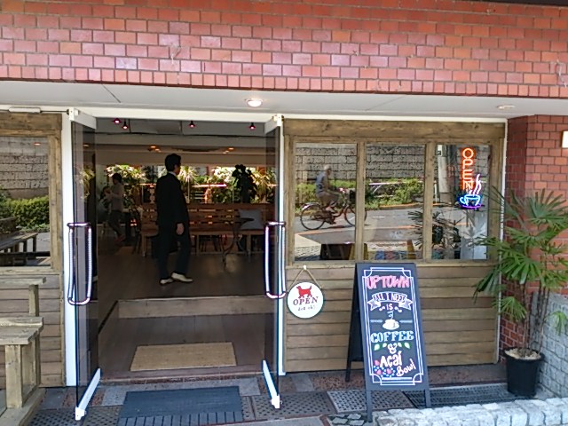 『先輩のお店』_a0075684_038188.jpg