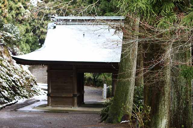 ４月６日　６０番札所・横峰寺　_a0045932_19573166.jpg