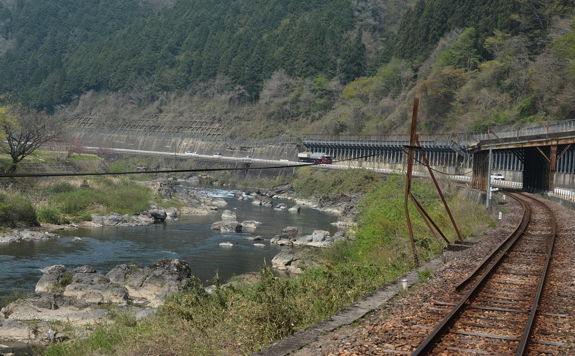 春のローカル鉄道旅2014。 その4_a0055650_754503.jpg