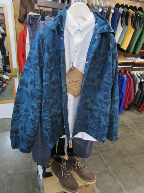 BLUE CAMO WAX COACH JACKET 。。。By Mt.REINIER DESIGN_d0152280_0581317.jpg