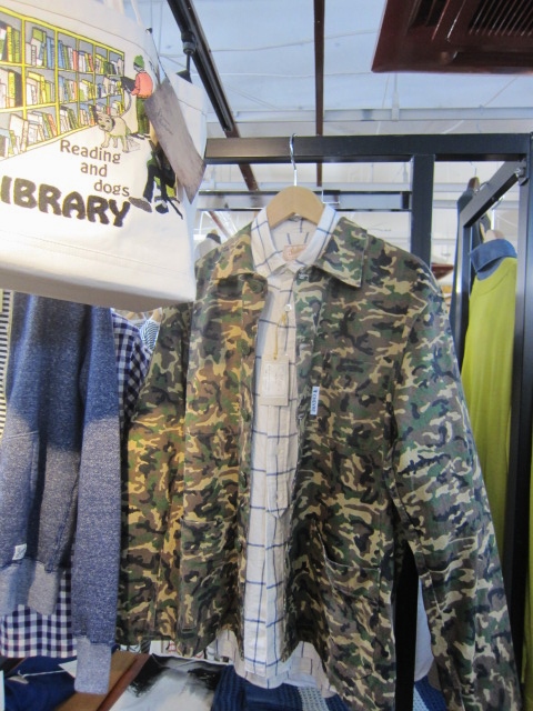 BLUE CAMO WAX COACH JACKET 。。。By Mt.REINIER DESIGN_d0152280_1437100.jpg